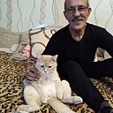Знакомства: Владимир, 64 года, Симферополь