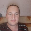 Знакомства: Евгений, 31 год, Черноморск
