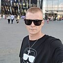 Знакомства: Димон, 30 лет, Москва