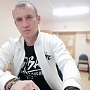 Знакомства: Виталий, 39 лет, Оленегорск