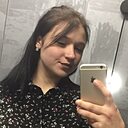 Знакомства: Карина, 23 года, Москва