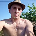 Знакомства: Павел, 31 год, Костюковичи