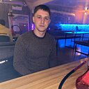 Знакомства: Алексей, 24 года, Брянск