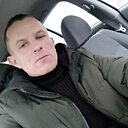 Знакомства: Олег, 31 год, Ровно