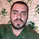 Знакомства: George Nechita, 32 года, Iași