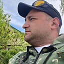 Знакомства: Михаил, 33 года, Новомосковск