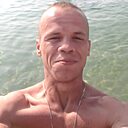 Знакомства: Олег, 41 год, Кишинев
