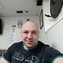 Знакомства: Максим, 38 лет, Красноармейск