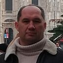 Знакомства: Oleg, 48 лет, Милан