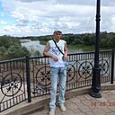 Знакомства: Артём, 44 года, Североуральск