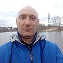 Знакомства: Александр, 44 года, Вышгород