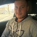 Знакомства: Евгений, 32 года, Челябинск