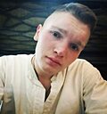 Знакомства: Артём, 24 года, Давид-Городок