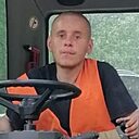 Знакомства: Артём, 27 лет, Тюмень