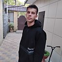 Знакомства: Владислав, 29 лет, Невинномысск