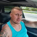 Знакомства: Роман, 38 лет, Великий Новгород