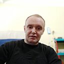 Знакомства: Андрей, 44 года, Гусь Хрустальный