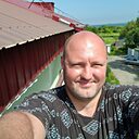 Знакомства: Виталя, 41 год, Уссурийск