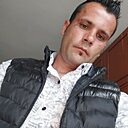 Знакомства: Bogdan, 35 лет, Brașov