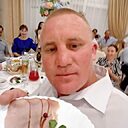 Знакомства: Геннадий, 36 лет, Канаш