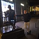 Знакомства: Рома, 35 лет, Луганск