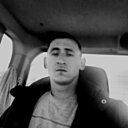 Знакомства: Виктор, 29 лет, Гиагинская