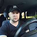 Знакомства: Артем, 34 года, Киров