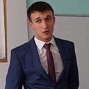 Знакомства: Валентин, 33 года, Брянск