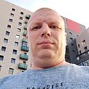 Знакомства: Артём, 41 год, Петрозаводск