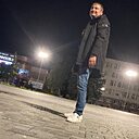 Знакомства: Юрий, 31 год, Георгиевск