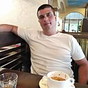 Знакомства: Антон, 37 лет, Борисов