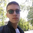 Знакомства: Юрий, 25 лет, Гатчина