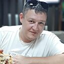 Знакомства: Илья, 40 лет, Рудный