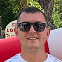 Знакомства: Максим, 37 лет, Санкт-Петербург