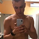 Знакомства: Илья, 28 лет, Благовещенск
