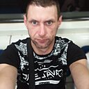 Знакомства: Михаил, 37 лет, Волхов