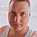 Знакомства: Мишка, 32 года, Междуреченский