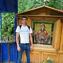 Знакомства: Виктор Роженцев, 34 года, Губкинский