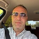 Знакомства: George, 45 лет, Reșița