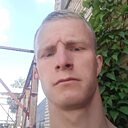 Знакомства: Максим, 32 года, Лунинец