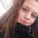 Знакомства: Карина, 22 года, Москва