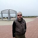 Знакомства: Максим, 55 лет, Находка