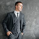 Знакомства: Денис, 30 лет, Бобруйск