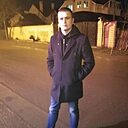 Знакомства: Анатолий, 27 лет, Славянка