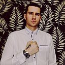 Знакомства: Максим, 30 лет, Братск