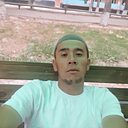 Знакомства: Ulugbek, 33 года, Ханты-Мансийск