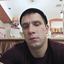 Знакомства: Евгений, 32 года, Краснотурьинск