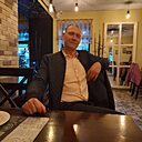 Знакомства: Евгений, 44 года, Уссурийск