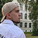 Знакомства: Максим, 25 лет, Мценск