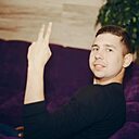 Знакомства: Денис, 30 лет, Набережные Челны